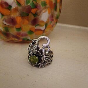 OR PAZ STERLING SILVER 925 OVAL PERIDOT RING SIZE 8
